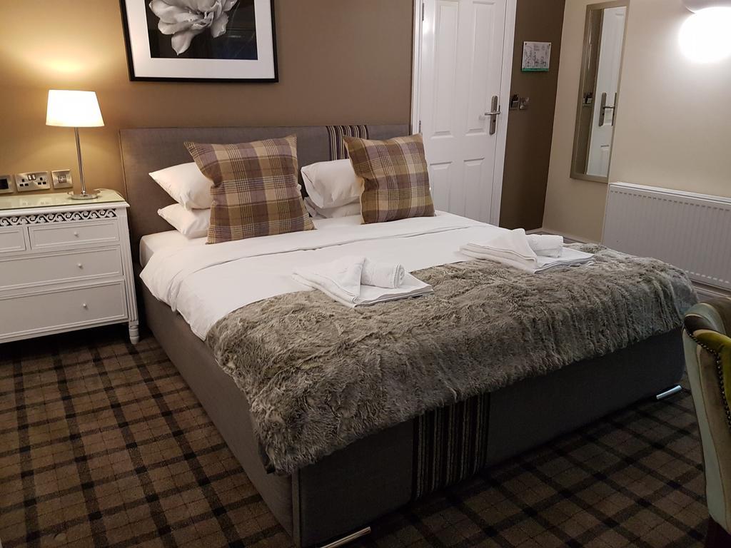 The Lion Hotel Brewood Ngoại thất bức ảnh