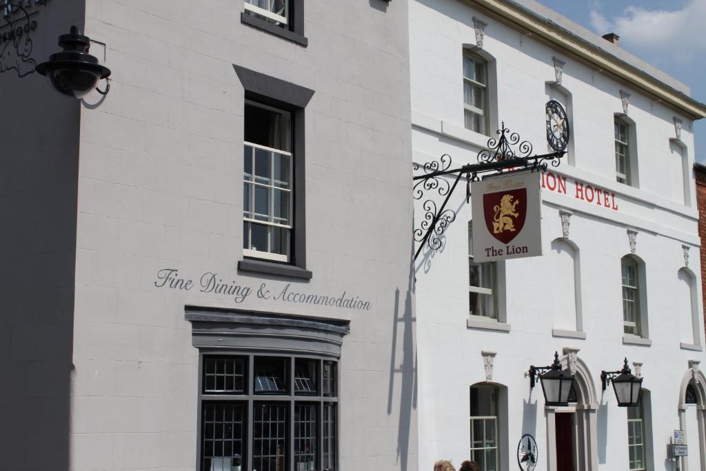 The Lion Hotel Brewood Ngoại thất bức ảnh