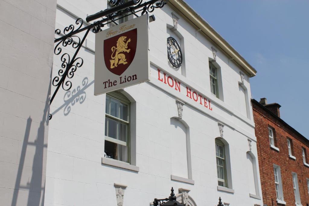 The Lion Hotel Brewood Ngoại thất bức ảnh